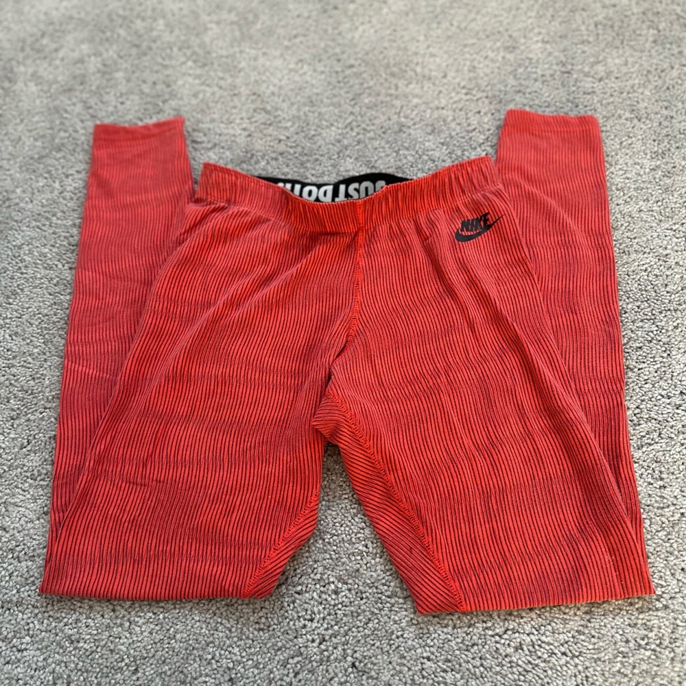 Nike Red Leggings size S